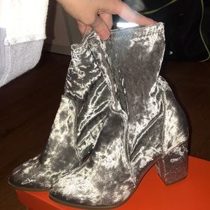Velvet boots